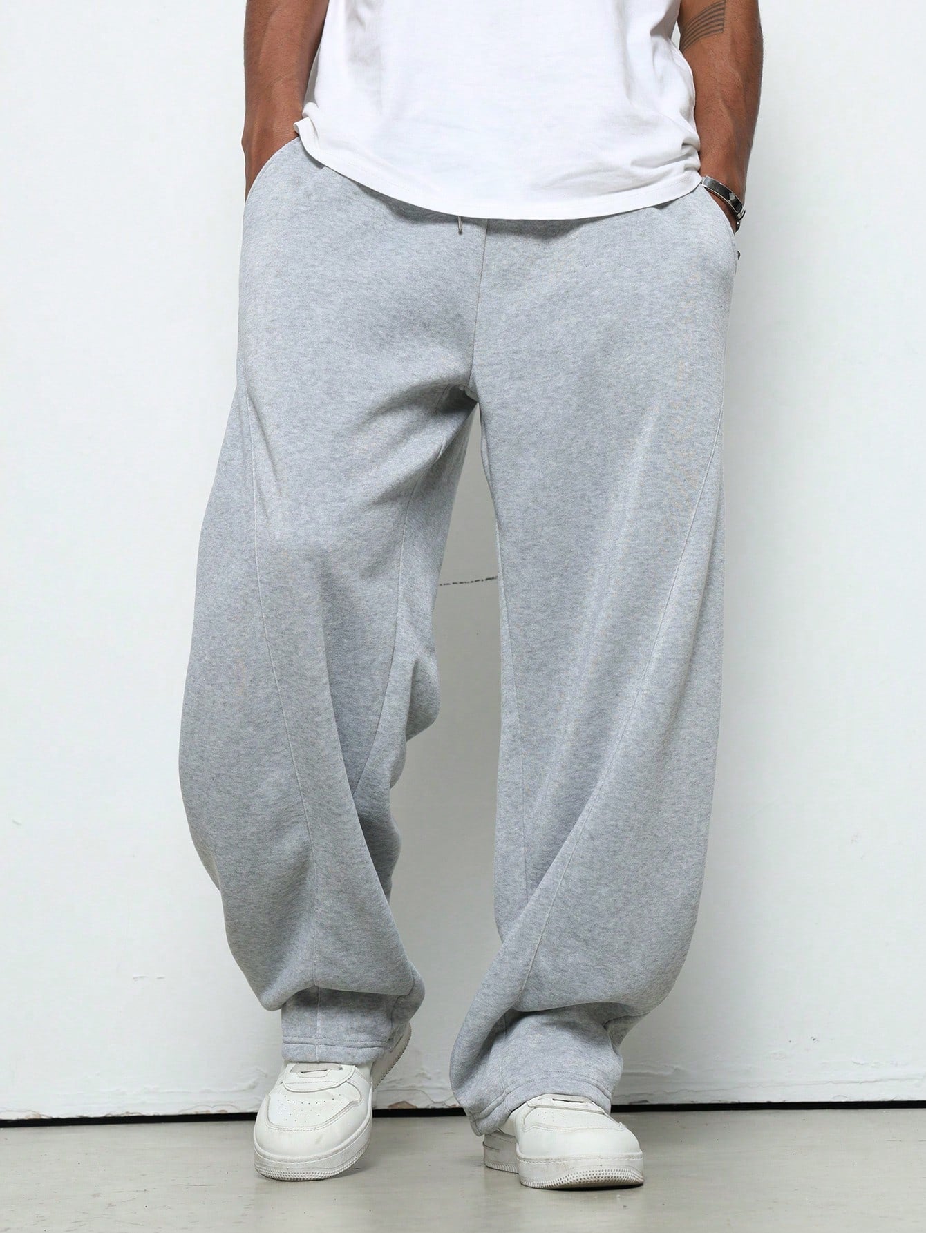 Manfinity Hypemode Manfinity Hypemode Men'S Solid Color Drawstring Waist Wide Leg Loose Casual Sweatpants